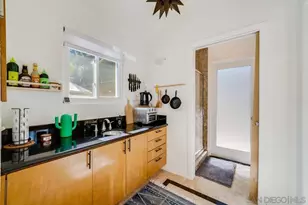 1386 Lake Dr, Encinitas, CA 92024 - Photo 36