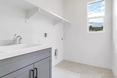  703 Meadowood St Lot 327 #Lot 327, Fallbrook, CA 92028 - Photo 14