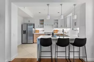 8301 Rio San Diego Dr, San Diego, CA 92108 - Photo 10