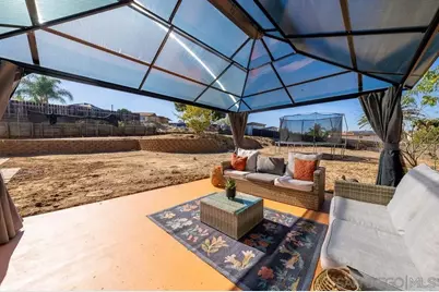  1225 S Citrus Ave, Escondido, CA 92027 - Photo 24