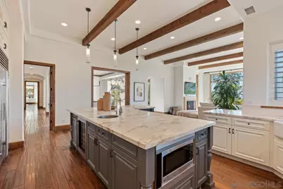  8080 La Jolla Scenic Dr, La Jolla, CA 92037 - Photo 22