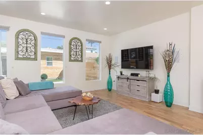  1220 Emerald St, San Diego, CA 92109 - Photo 6