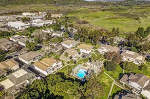 814 Malibu Point Way, Oceanside, CA 92058 - Photo 26