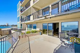 1235 Parker Pl, San Diego, CA 92109 - Photo 2