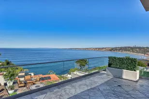 7825 Prospect Pl, La Jolla, CA 92037 - Photo 14