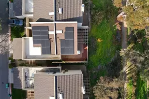 8745 Caminito Sueno, La Jolla, CA 92037 - Photo 26