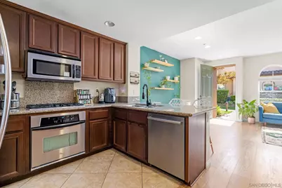  17071 Calle Trevino #Unit 8, San Diego, CA 92127 - Photo 6