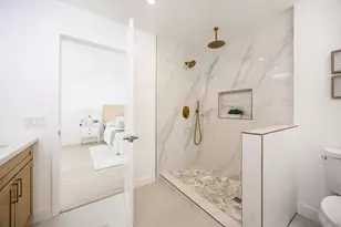 38 Antigua Ct, Coronado, CA 92118 - Photo 40