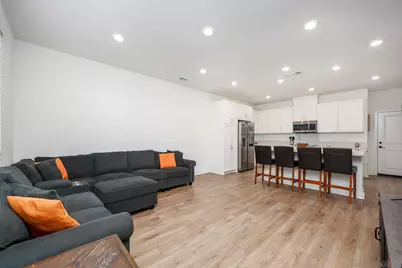  766 Jilian St #2, Chula Vista, CA 91911 - Photo 8
