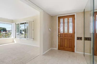  6110 Romany Dr, San Diego, CA 92120 - Photo 8