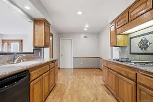 6110 Romany Dr, San Diego, CA 92120 - Photo 18