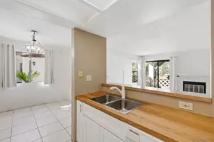 9454 Twin Trails Dr, San Diego, CA 92129 - Photo 10