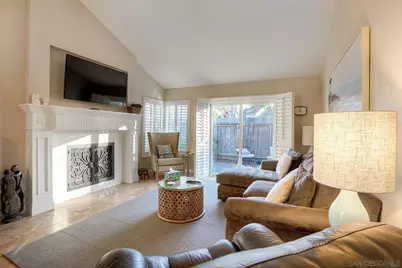  2037 Countrywood Way, Encinitas, CA 92024 - Photo 12