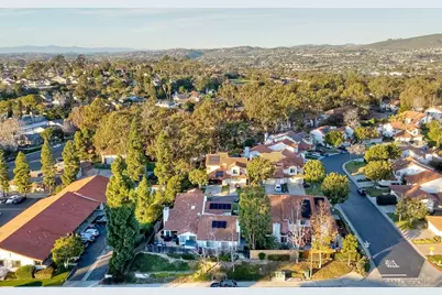  2037 Countrywood Way, Encinitas, CA 92024 - Photo 50