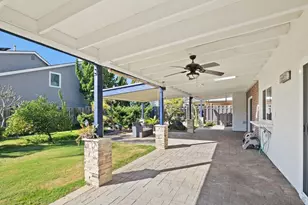 4404 Vivaracho Ct, San Diego, CA 92124 - Photo 18