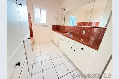  6142 Romany Dr, San Diego, CA 92120 - Photo 16