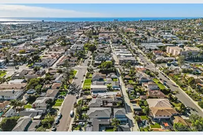  2152 Emerald St, San Diego, CA 92109 - Photo 4