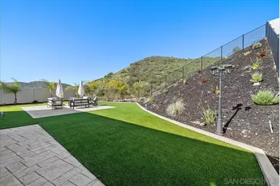  35562 Orchard Trl, Fallbrook, CA 92028 - Photo 32