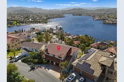  22564 Inspiration Pt, Canyon Lake, CA 92587 - Photo 2