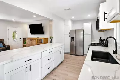  520 Grant Street, Oceanside, CA 92054 - Photo 18