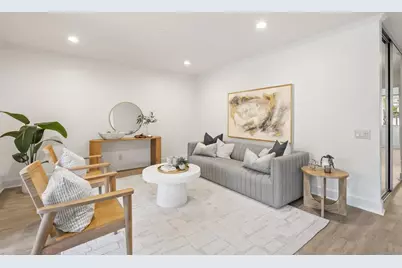  8503 Villa La Jolla Dr #E, La Jolla, CA 92037 - Photo 4