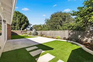 4224 Governor Dr, San Diego, CA 92122 - Photo 38