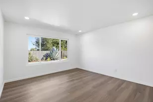 4224 Governor Dr, San Diego, CA 92122 - Photo 24