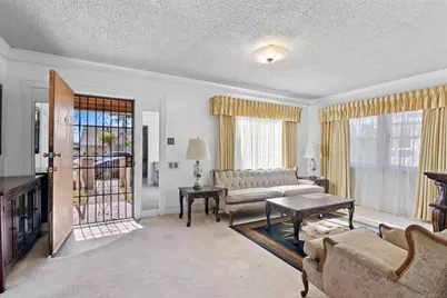  123 E 85th St, Los Angeles, CA 90003 - Photo 2