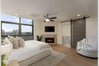  645 Front St #2204, San Diego, CA 92101 - Photo 50