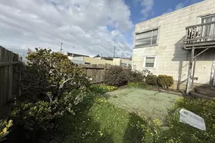 2537 Pacheco St, San Francisco, CA 94116 - Photo 26