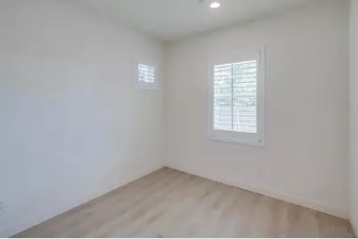  6012 Village Center Loop Rd #38, San Diego, CA 92130 - Photo 16