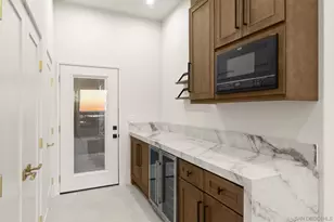 3080 Lloyd St, San Diego, CA 92117 - Photo 36