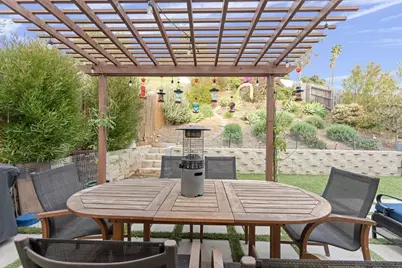  1620 Madrone Gln, Escondido, CA 92027 - Photo 10