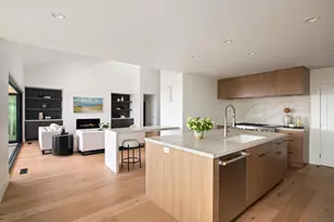 2481 La Marque St, San Diego, CA 92109 - Photo 16