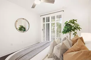 9253 Regents Rd, La Jolla, CA 92037 - Photo 18