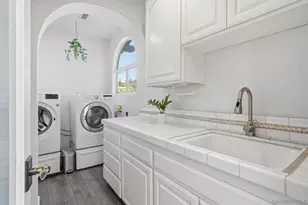 9610 Vista Del Sol, Spring Valley, CA 91977 - Photo 58