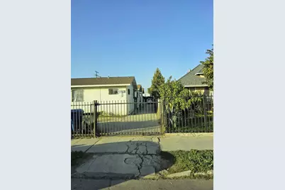  837 W 65th, Los Angeles, CA 90044 - Photo 1