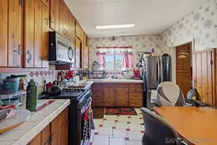 9149 Oso Rd, Spring Valley, CA 91977 - Photo 16