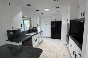 5782 Scripps, San Diego, CA 92122 - Photo 16