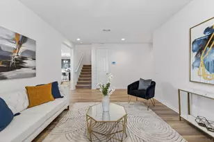 30750 Gazing Star Ln, Murrieta, CA 92563 - Photo 2