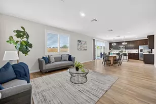 30750 Gazing Star Ln, Murrieta, CA 92563 - Photo 12