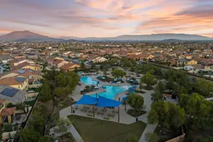 30750 Gazing Star Ln, Murrieta, CA 92563 - Photo 32