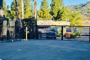 9860 Dale Ave, Spring Valley, CA 91977 - Photo 8