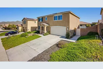  32046 Prairie Crossing Dr, Winchester, CA 92596 - Photo 4