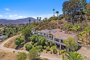 11651 Shadowglen Rd, El Cajon, CA 92020 - Photo 2