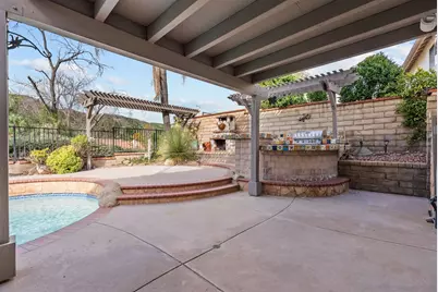  28885 Shadow Valley Ln, Santa Clarita, CA 91390 - Photo 52