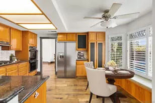 28885 Shadow Valley Ln, Santa Clarita, CA 91390 - Photo 18