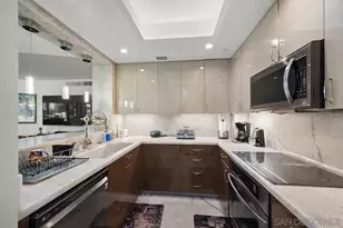 100 Harbor Dr, San Diego, CA 92101 - Photo 18