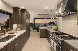 1586 Crespo Dr, La Jolla, CA 92037 - Photo 4