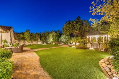  17051 San Antonio Rose Ct, San Diego, CA 92127 - Photo 16